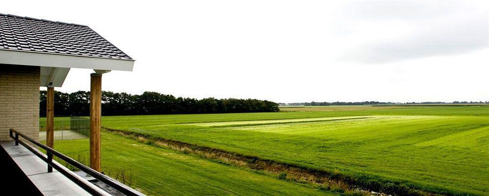 Landhotel De Ijsvogel Sint Nicolaasga Exteriér fotografie